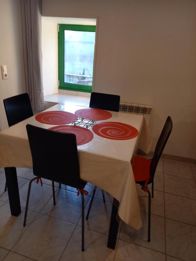 Apartamento Ile Breizh Ploubezre Exterior foto